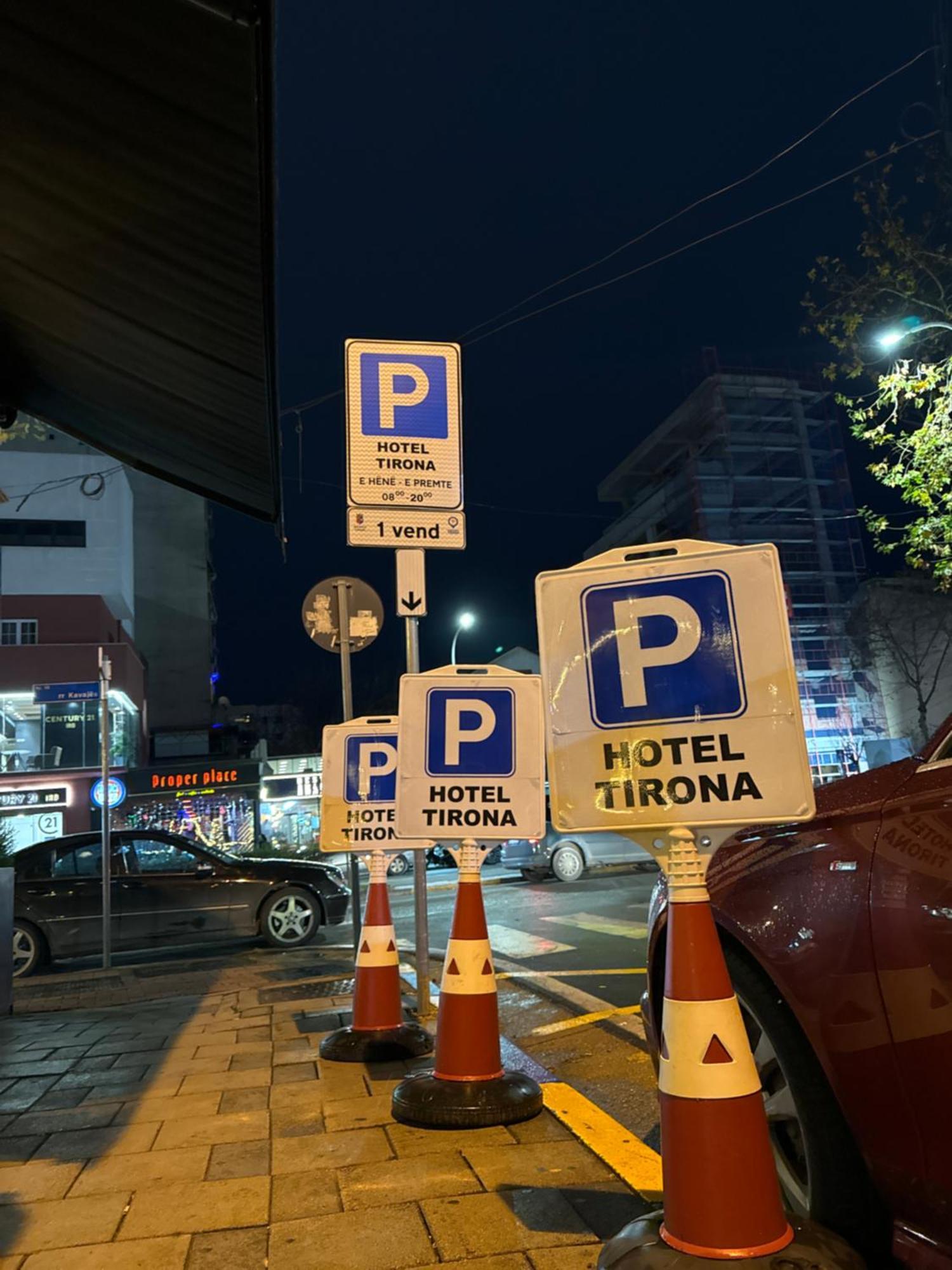 טיראנה Hotel Tirona מראה חיצוני תמונה