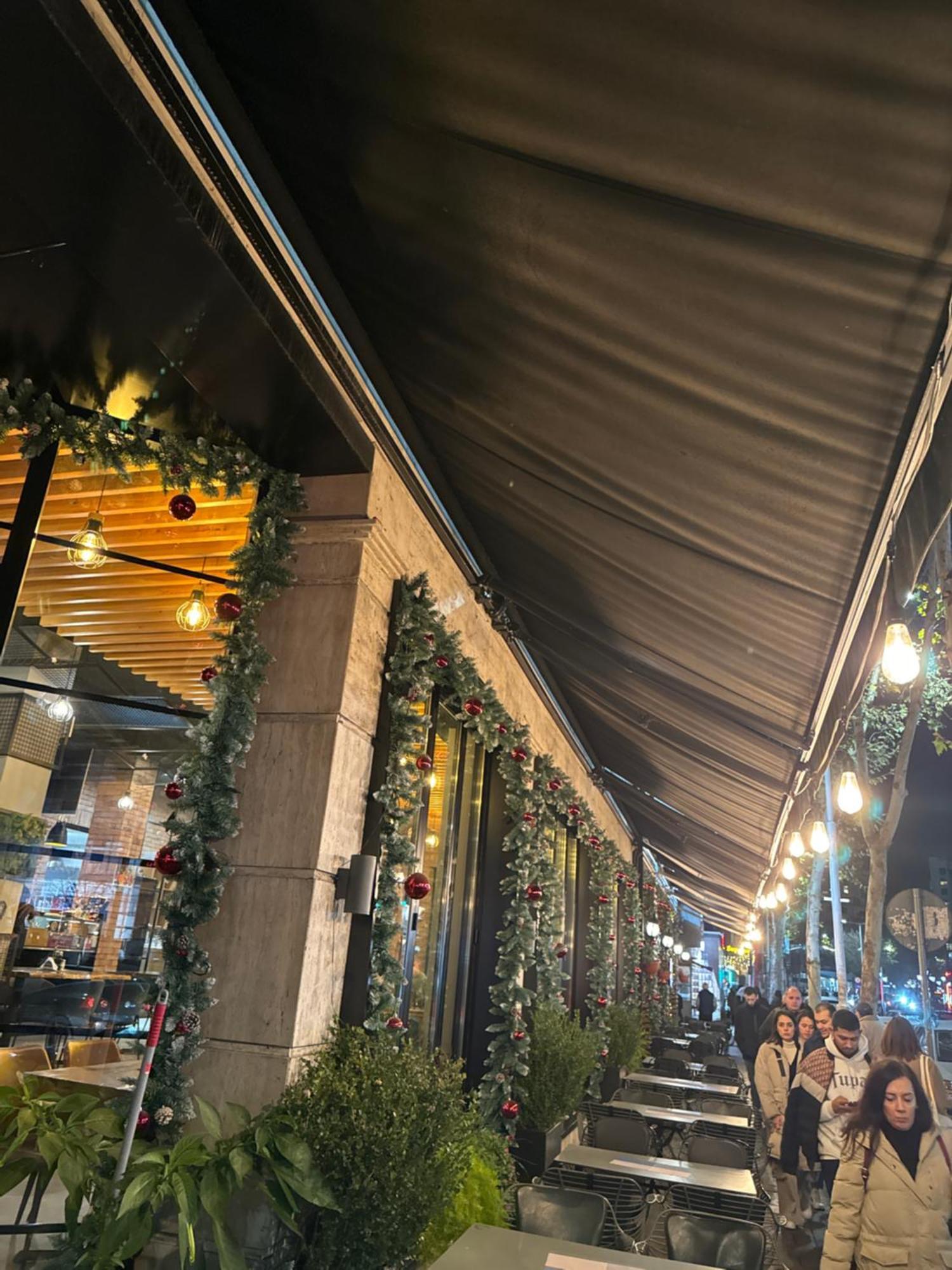 טיראנה Hotel Tirona מראה חיצוני תמונה