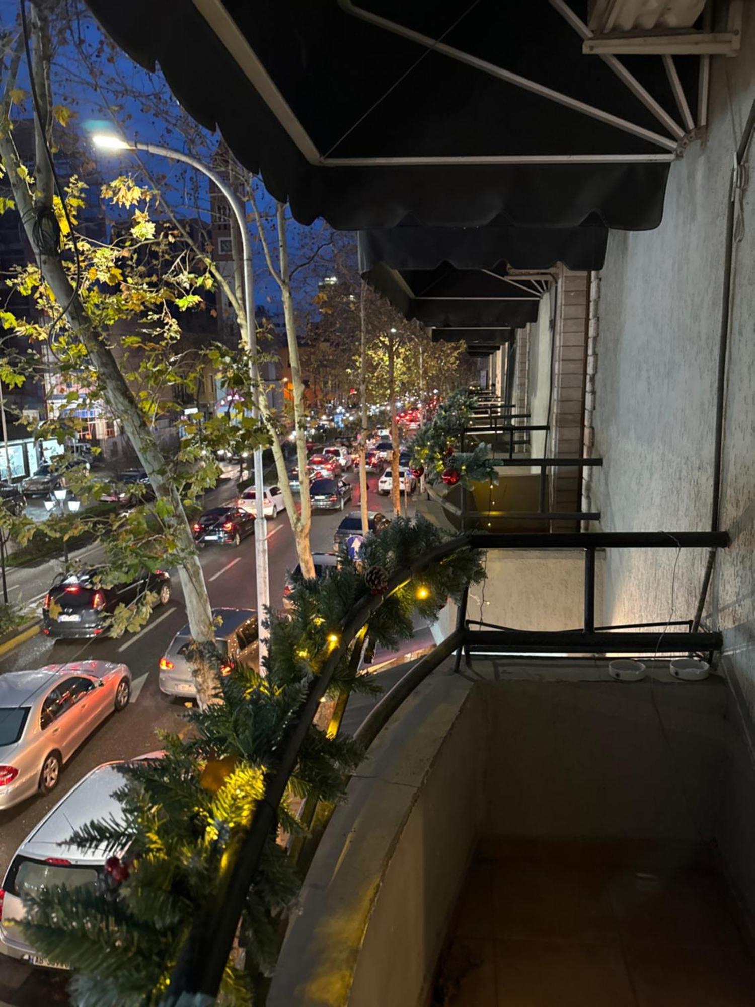 טיראנה Hotel Tirona מראה חיצוני תמונה